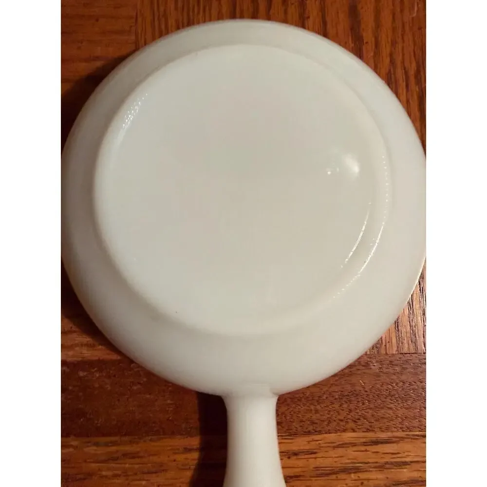 Vintage White Milk Glass Handled Bowls Set of‎ 4